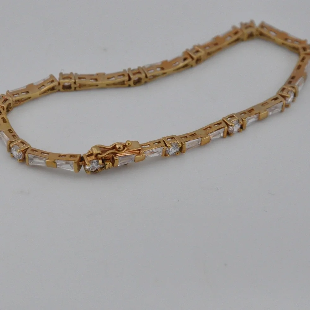 Avon Tennis Bracelet Gold-tone Clear‎ Excellent Baguette Round Crystals Link